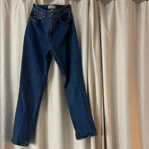 Abercrombie the 90s straight Ultra High Rise Blue Jeans